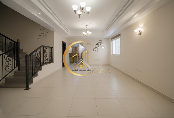 962410 - Property Image 2