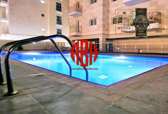 976917 - Property Image 3