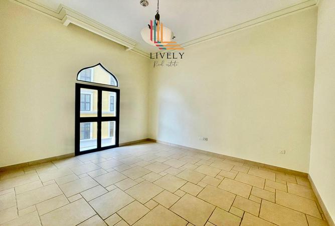 928746 - Property Image 3