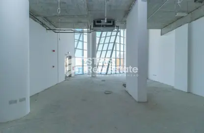 محل تجاري - استوديو - 1 حمام للايجار في 46 بن عمران - فريج بن عمران - الدوحة