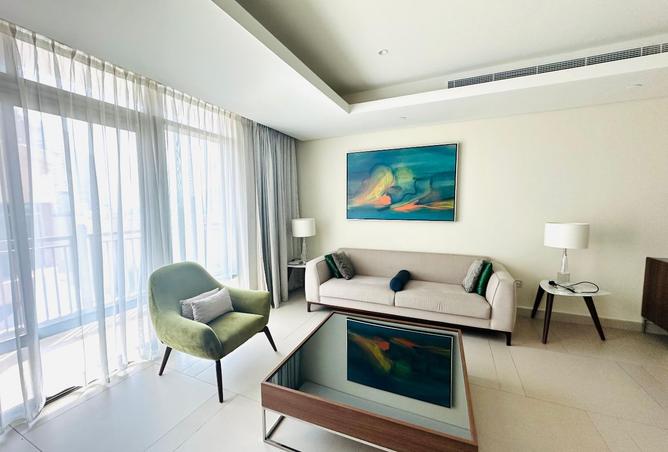 975349 - Property Image 2