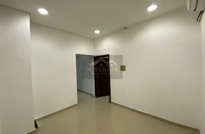 Apartment - 3 Bedrooms - 2 Bathrooms for rent in Al Murrah - Al Rayyan - Doha