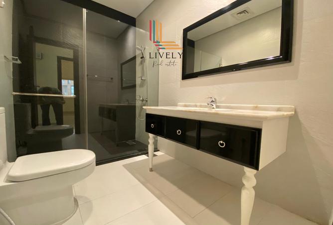 976431 - Property Image 3