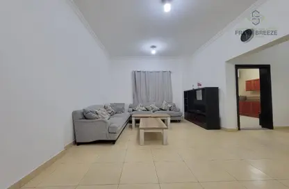 Apartment - 2 Bedrooms - 2 Bathrooms for rent in Al Muntazah Street - Al Muntazah - Doha