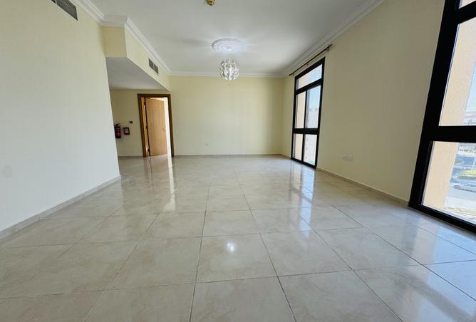 940519 - Property Main Image