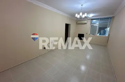 Apartment - 3 Bedrooms - 3 Bathrooms for rent in Bin Omran 46 - Fereej Bin Omran - Doha
