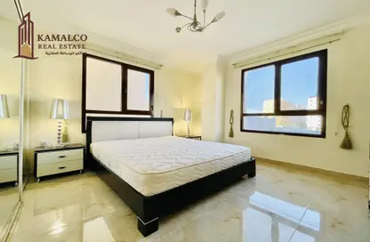 Apartment - 1 Bedroom - 1 Bathroom for rent in Umm Ghuwailina 4 - Umm Ghuwailina - Doha