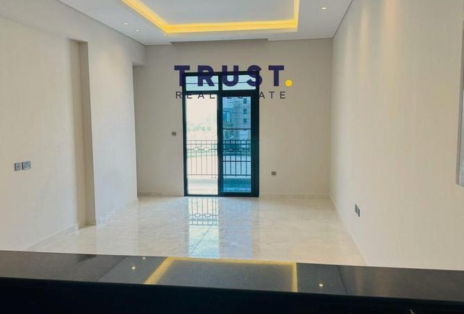 946582 - Property Image 2