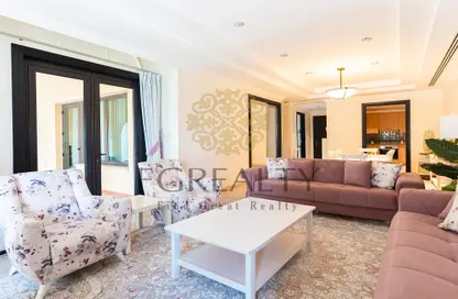 Apartment - 2 Bedrooms - 2 Bathrooms for sale in West Porto Drive - Porto Arabia - The Pearl Island - Doha
