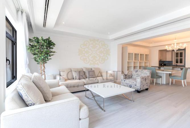 922965 - Property Image 2