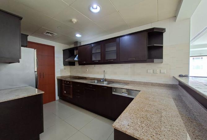 940779 - Property Image 3