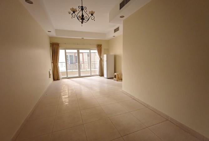 939308 - Property Image 3