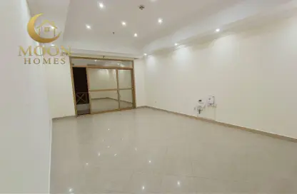 Apartment - 2 Bedrooms - 2 Bathrooms for rent in Al Sadd Road - Al Sadd - Doha
