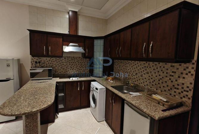 942127 - Property Image 3