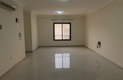 Apartment - 4 Bedrooms - 3 Bathrooms for rent in Anas Street - Fereej Bin Mahmoud North - Fereej Bin Mahmoud - Doha Apartment - 4 Bedrooms - 3 Bathrooms for rent in Anas Street - Fereej Bin Mahmoud North - Fereej Bin Mahmoud - Doha