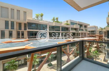 Apartment - 1 Bedroom - 2 Bathrooms for rent in Gewan Island - The Pearl Island - Doha