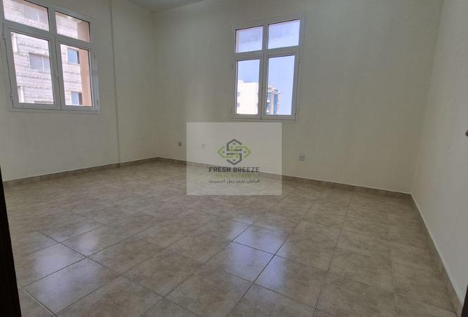 967479 - Property Image 3