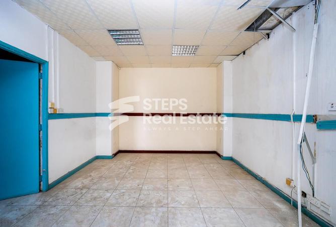 997635 - Property Image 2