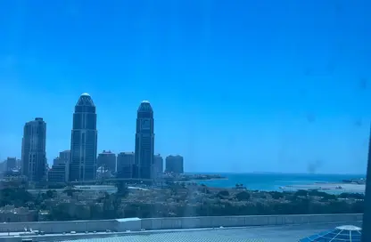 Apartment - 2 Bedrooms - 3 Bathrooms for rent in Zig Zag Tower B - Zig Zag Towers - West Bay - Doha