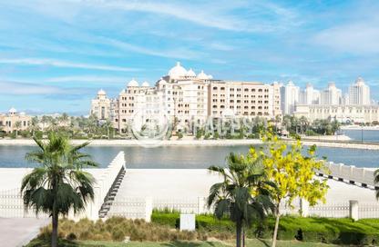Apartment - 3 Bedrooms - 4 Bathrooms for rent in Carnaval - Qanat Quartier - The Pearl Island - Doha