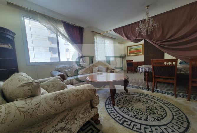 933535 - Property Image 2