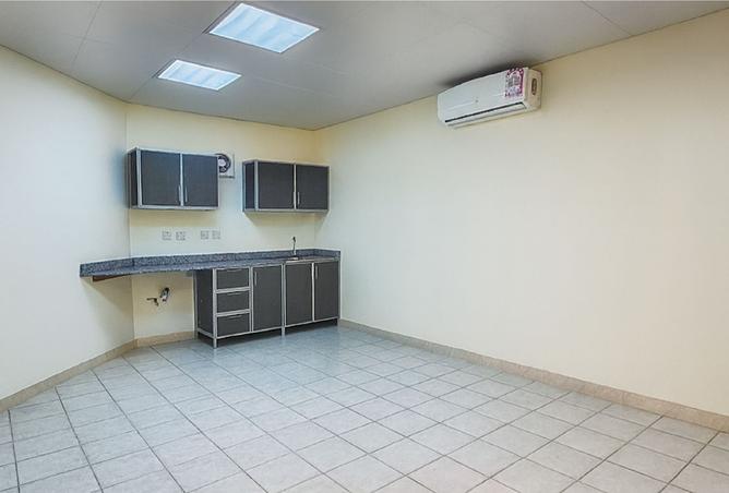 974121 - Property Image 3