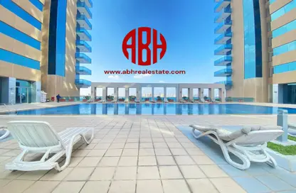 Pool image for: Apartment - 2 Bedrooms - 3 Bathrooms for rent in West Bay Tower - West Bay - West Bay - Doha, Image 1