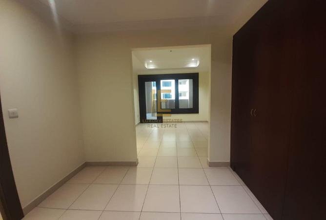 994315 - Property Image 2