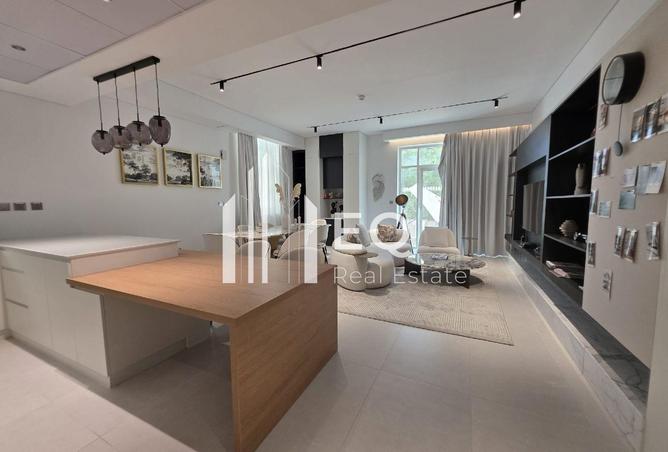 952192 - Property Image 2