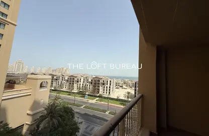 Apartment - 1 Bedroom - 2 Bathrooms for rent in West Porto Drive - Porto Arabia - The Pearl Island - Doha