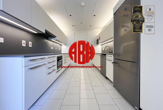 Apartment - 3 Bedrooms - 4 Bathrooms for rent in EB06 - Msheireb Downtown Doha - Doha