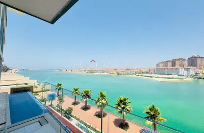 Apartment - 1 Bedroom - 2 Bathrooms for sale in Gewan Island - The Pearl Island - Doha