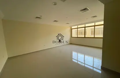 شقة - 2 غرف نوم - 2 حمامات للايجار في شارع الزبير بكار - السد - الدوحة