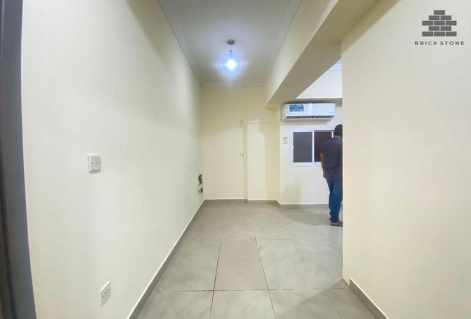 921598 - Property Image 3