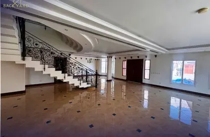 فيلا - 4 غرف نوم - 5 حمامات للايجار في فلل واست باي لاغون - وست باي لاجون - بحيرة وست لاجون - الدوحة