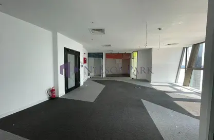 مساحات مكتبية - استوديو - 4 حمامات للايجار في برج بالم -ب - أبراج بالم - الخليج الغربي - الدوحة