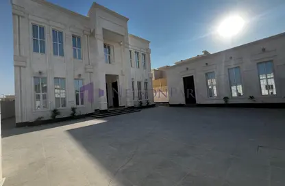 Villa - 7+ Bedrooms - 7+ Bathrooms for sale in Rawdat Al Hamama - Al Daayen