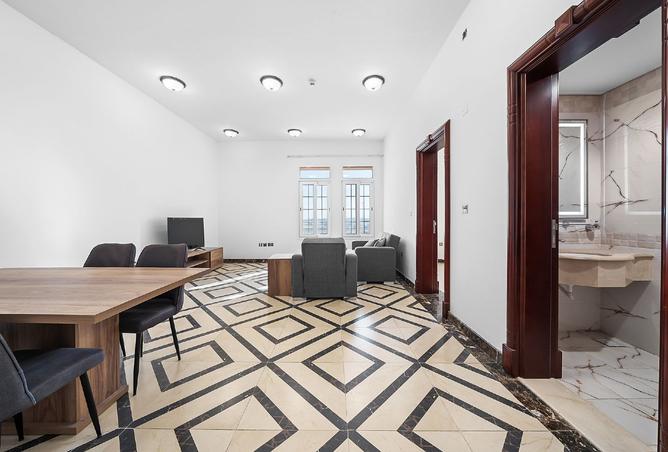 977620 - Property Image 2