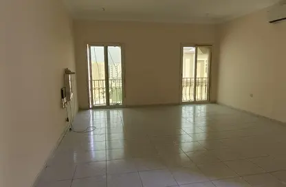 Apartment - 3 Bedrooms - 3 Bathrooms for rent in Al Sadd Road - Al Sadd - Doha
