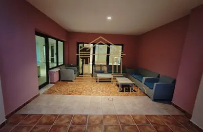 شقة - 2 غرف نوم - 2 حمامات للايجار في طريق بورتو الغربي - بورتو أرابيا - جزيرة اللؤلؤة - الدوحة