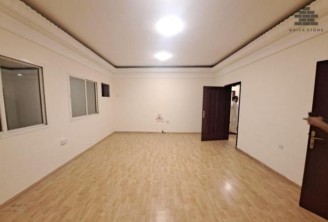 939510 - Property Image 2