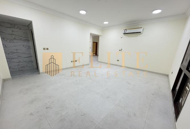 944462 - Property Main Image
