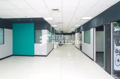 مساحات مكتبية - استوديو - 1 حمام للايجار في أم غويلينا 4 - أم غويلينا - الدوحة