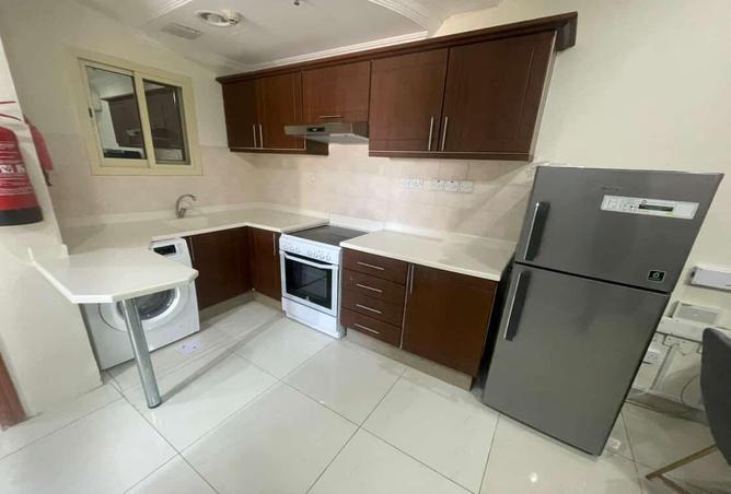 998216 - Property Image 3