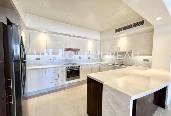 956548 - Property Image 3