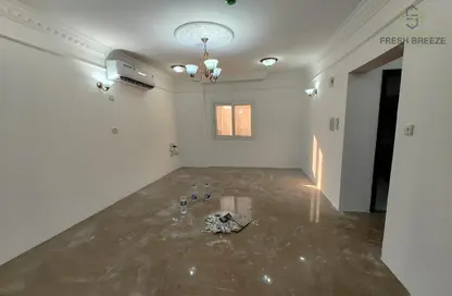 Apartment - 1 Bedroom - 1 Bathroom for rent in Umm Ghuwalina - Umm Ghuwailina - Doha