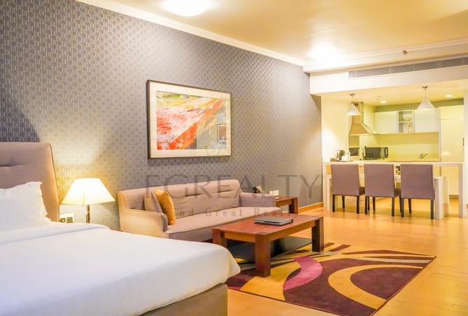 961120 - Property Image 2