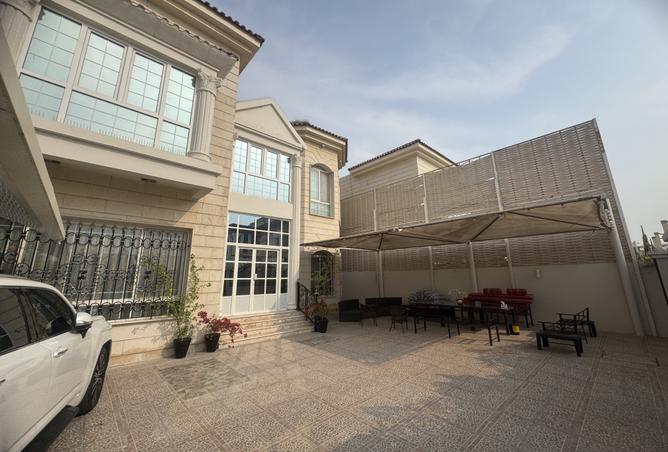 977072 - Property Main Image