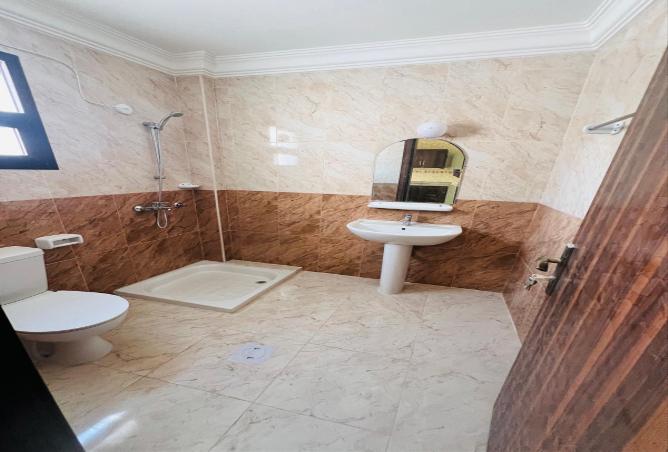 951292 - Property Image 3