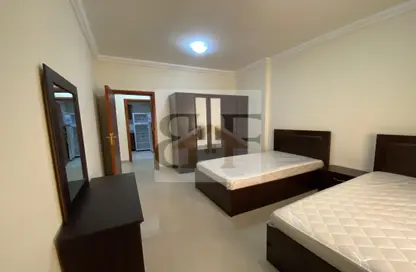 Apartment - 2 Bedrooms - 2 Bathrooms for rent in Al Sadd Road - Al Sadd - Doha
